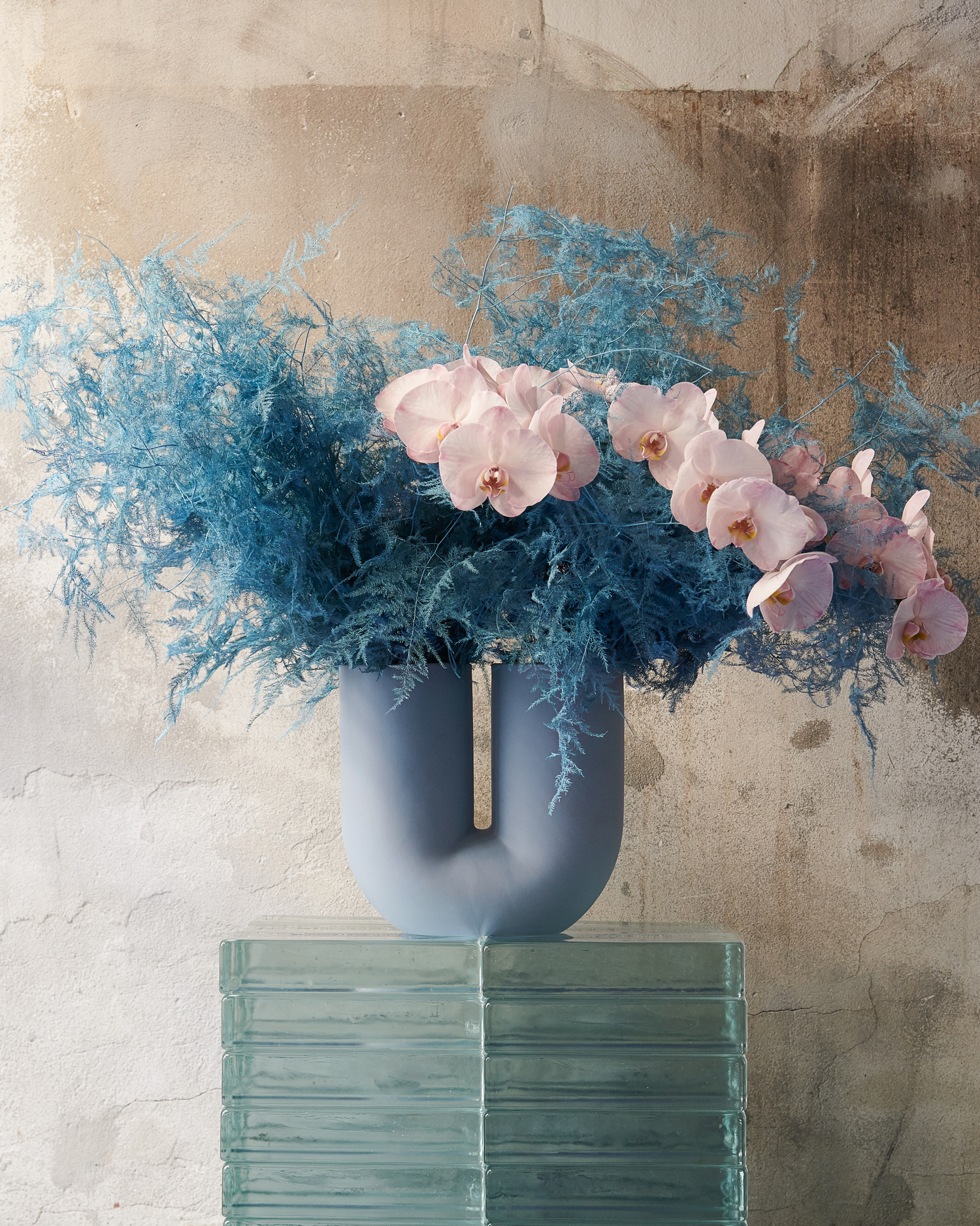 Kink Vase | A contemporary flower vase